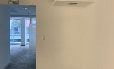 Alquier de oficina implementada en San Isidro