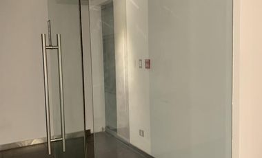 Alquier de oficina implementada en San Isidro