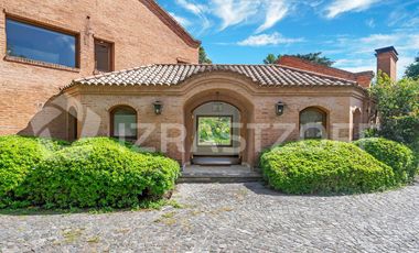 Casa en  Lomas de San Isidro