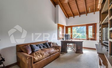 Casa en  Lomas de San Isidro