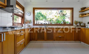 Casa en  Lomas de San Isidro