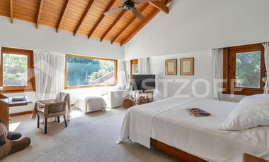 Casa en  Lomas de San Isidro