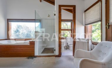 Casa en  Lomas de San Isidro