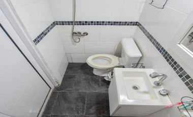 Casas en venta - 8 Dormitorios 3 Baños - 370Mts2 - Berisso