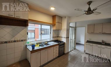 Venta Departamento en Olivos 3 amb y  dependencia