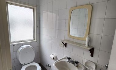 Venta Departamento en Olivos 3 amb y  dependencia