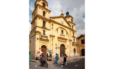 Venta Hostal Amoblado en Bogotá la Candelaria
