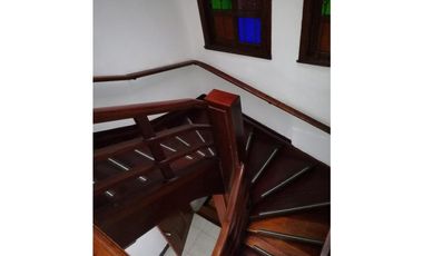 Venta Hostal Amoblado en Bogotá la Candelaria