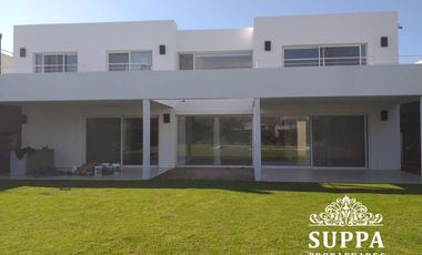 Casa en alquiler  El Golf Nordelta