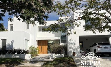 Casa en alquiler  El Golf Nordelta