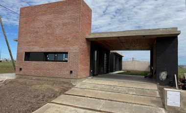 Casa en venta Barrio Cuestas de Manantiales 2 dormitorios