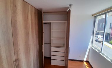 CASA EN VENTA  EN POMASQUI.