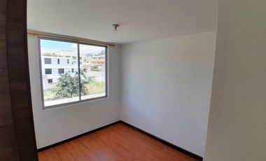 CASA EN VENTA  EN POMASQUI.