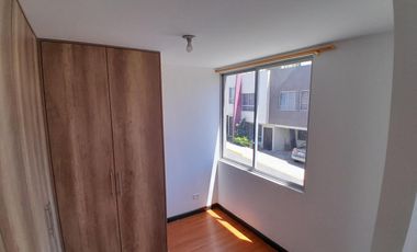 CASA EN VENTA  EN POMASQUI.