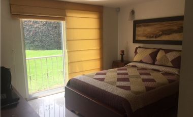 Arriendo Casa Amoblada en el Alto de las Palmas