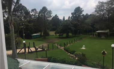 Arriendo Casa Amoblada en el Alto de las Palmas