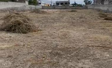 TERRENO EN VENTA EN SAN ANTONIO- MITAD DEL MUNDO