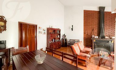 Excelente Casa 4 Ambientes en Ituzaingó Sur