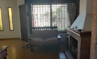 PH en venta - 3 Dormitorios 2 Baños - 130Mts2 - José C. Paz