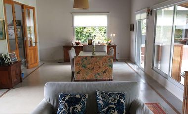 Casa en venta en barrio San Isidro Labrador  Tigre