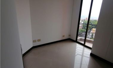 APARTAMENTO PARA LA VENTA EN LAURELES
