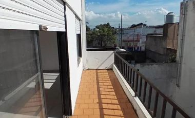 PH en venta - 2 Dormitorios 1 Baño - 170Mts2 - Lanús