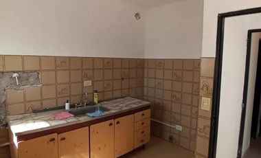 PH en venta - 2 Dormitorios 1 Baño - 170Mts2 - Lanús