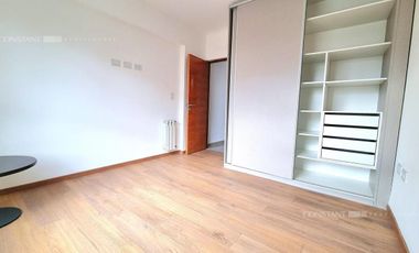 Departamento de categoría, 2 ambientes, La Plata