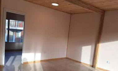 Casa en venta - 2 Dormitorios 1 Baño - Cochera - 200Mts2 - San martín de Los Andes