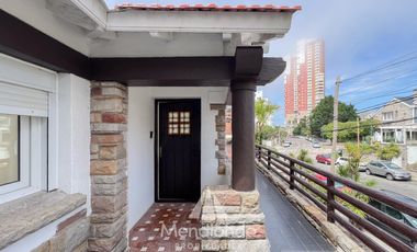 Casa con cochera cubierta en PH a ESTRENAR en Lomas De Stella Maris