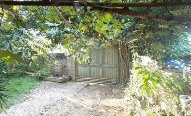 Casa en Venta de 6 amb. 3 dormitorios y patio. Centro Campan