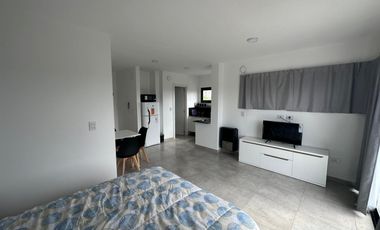 Departamento en Alquiler Amoblado 1 y 37.