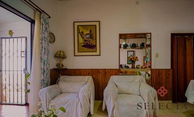 OPORTUNIDAD VENTA CASA ZONA SUR BARRIO CUPANI