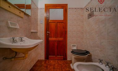 OPORTUNIDAD VENTA CASA ZONA SUR BARRIO CUPANI