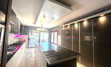 Casa en venta / Alquiler la Laguna muelle playa en Barrio Sa
