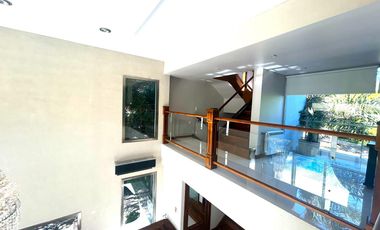 Casa en venta / Alquiler la Laguna muelle playa en Barrio Sa