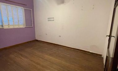PH en  alquiler de 3 ambientes con patio y terraza - Wilde
