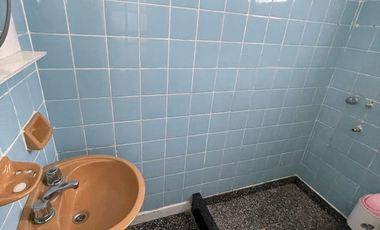 PH en  alquiler de 3 ambientes con patio y terraza - Wilde