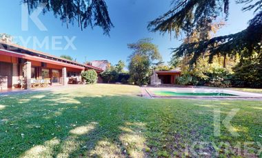 Casa en venta/ Alquiler de 4 dormitorios en Gonnet