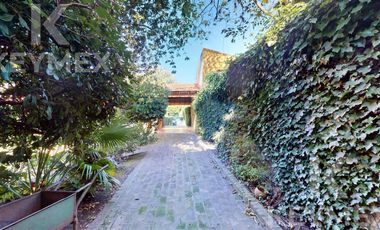Casa en venta/ Alquiler de 4 dormitorios en Gonnet