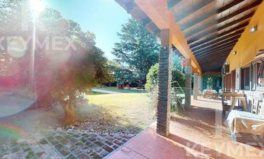 Casa en venta/ Alquiler de 4 dormitorios en Gonnet