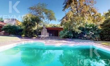 Casa en venta/ Alquiler de 4 dormitorios en Gonnet
