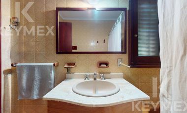 Casa en venta/ Alquiler de 4 dormitorios en Gonnet