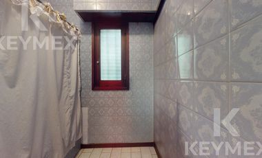Casa en venta/ Alquiler de 4 dormitorios en Gonnet