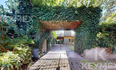 Casa en venta/ Alquiler de 4 dormitorios en Gonnet