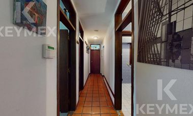 Casa en venta/ Alquiler de 4 dormitorios en Gonnet