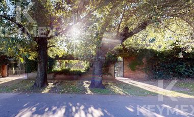 Casa en venta/ Alquiler de 4 dormitorios en Gonnet