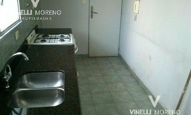 2 amb 50 mts H.Yrigoyen y 300 mts Estación FFCC Lomas