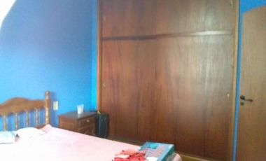 Casa en venta - 3 Dormitorios 2 Baños - Cocheras - 300Mts2 - Villa Lugano