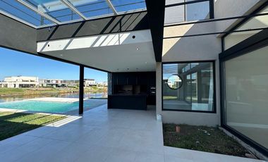Casa en Costas, Puertos.